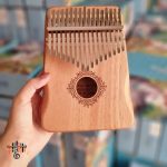 نمای نزدیک کالیمبا موکارین رنگ کرم